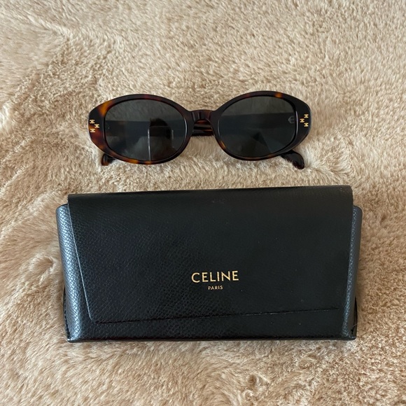 Celine Accessories - Celine Triomphe Brown Havana Oval Sunglasses